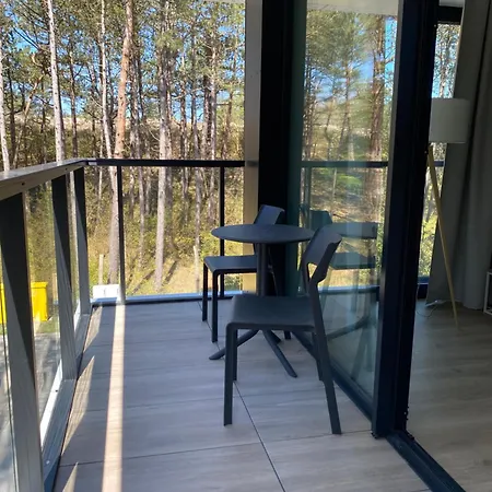 Shellter West Corner 117k *