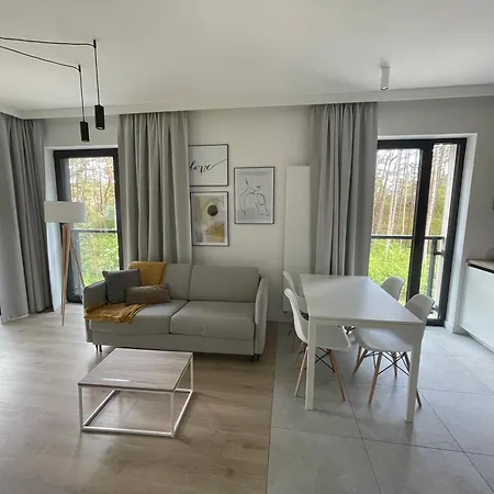 Shellter West Corner 117k Daire Rogowo (Gryfice)