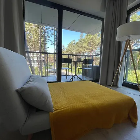 Shellter West Corner 117k Rogowo (Gryfice)