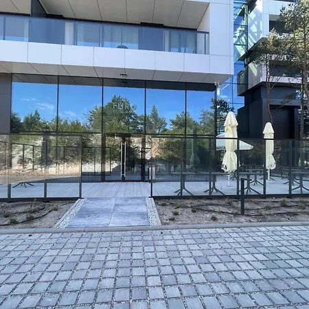 Shellter West Corner 117k * Rogowo (Gryfice)