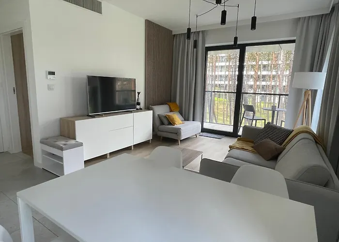 Apartment Shellter West Corner 117k