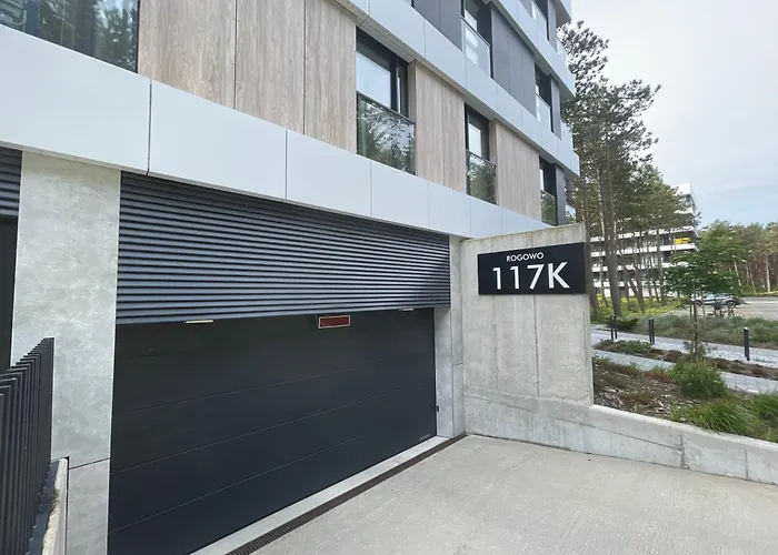 Shellter West Corner 117k Apartment *