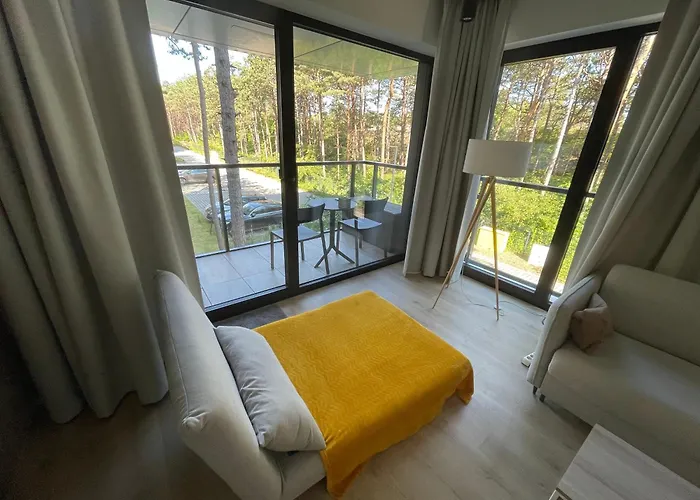 Shellter West Corner 117k * Rogowo (Gryfice)