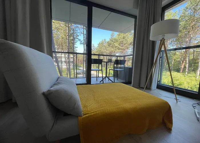 Shellter West Corner 117k Rogowo (Gryfice)