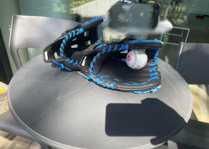 Shellter West Corner 117k Rogowo (Gryfice)