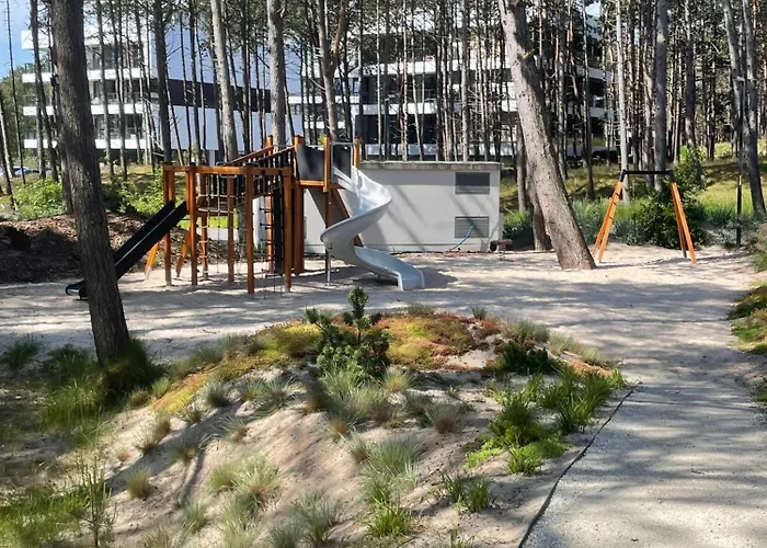 Apartment Shellter West Corner 117k *