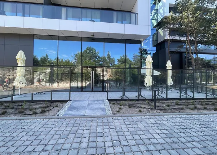 Shellter West Corner 117k * Rogowo (Gryfice)